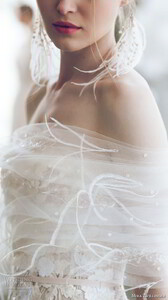 mira-zwillinger-2018-bridal-off-the-shoulder-sweetheart-neckline-heavily-embellished-bodice(4).jpg
