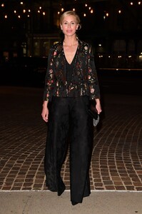 niki-taylor-night-out-style-cipriani-in-ny-10-28-2021-4.jpg