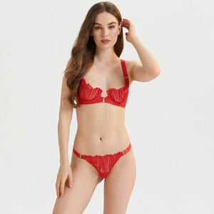 sofia-thong-red.41419_08.jpg