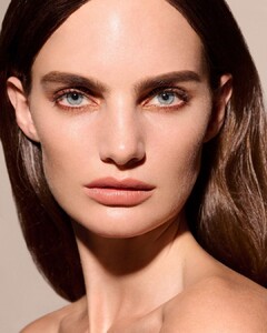 vega.aiz_5.thumb.jpg.cf5a494c8461d8d7e402c36bde6024ac.jpg