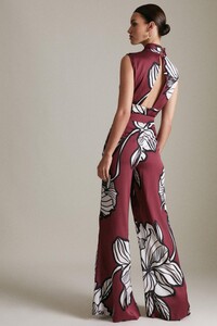 wine-petite-graphic-linear-wide-leg-woven-trouser-2.jpeg