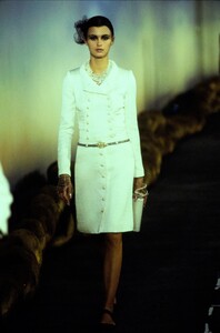 007-chanel-spring-2001-couture-CN10051437-trish-goff.jpg