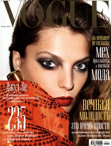 10501_achAT_vogue-ru_2009-11_cover_122_537lo.thumb.jpg.9540b3df81936924c318c4585d1dd8a0.jpg