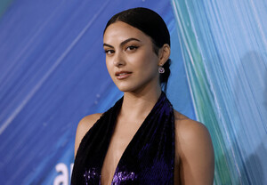 Camila+Mendes+amfAR+Gala+Los+Angeles+2021+oUCGTi2GCBRx.jpeg