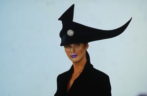 1210952602_PhilipTreacySpring1994(13).thumb.jpg.cafc2bdd369d394d20aaef151ed17524.jpg