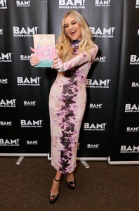       bal191121BZNimage107.jpg
