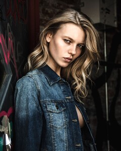 Katya Ledneva 2738_7d69a247-674c-4957-85bc-dac4599c9e3d.jpg
