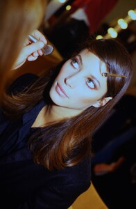 1348209757_backstage(36).thumb.jpg.9633a99715f4956117ab5406e217230e.jpg