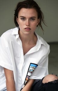 Emily Shriner 2218270-highres.jpeg