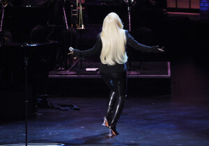 Christina+Aguilera+Latin+Recording+Academy+7XvOYf68ZGRx.jpg