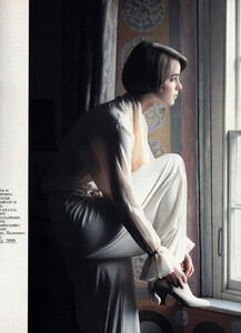 143444451_63-GRAZIAIT12mar1989-m.NicolaBurnsThompsonph.StefanoMassimo.thumb.jpg.e63a5989a0438f7e0396ce00bcddf2cb.jpg