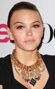 Aimee+Teegarden+9th+Annual+Teen+Vogue+Young+lofCWy4lMzNx.jpg