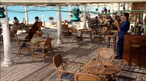 Inside Die Another Day - Making of-00.25.32.253.png