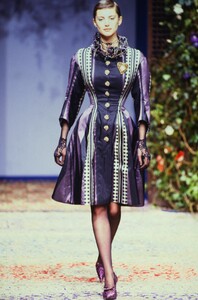1598902496_christian-lacroix-couture-fall-1996(17).thumb.jpg.4795237402bade889fbab861e49aafc1.jpg