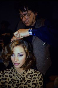 1608526071_backstage(18).thumb.jpg.285c14e23c42a786d1b74e2dc97d08c2.jpg