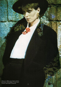 17-COSMOPOLITANITdec85-m.Unk-ph.TizianoMagni.thumb.jpg.9dc5f62c8f9615fa05f0e59fd6ac9ed9.jpg