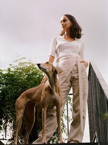 181133491_BellaThomasbyOliviaRepaciforRUUSH(3).thumb.jpg.79a46922c7b9769922cb86473c8e42d2.jpg