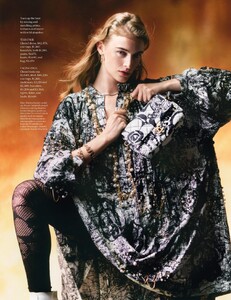 Vogue+SG+11.12+2021-page-004.jpg