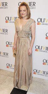 18326_ElisabethMossOlivierAwardsinLondonMAR_13_2011HQx1311_123_380lo.jpg