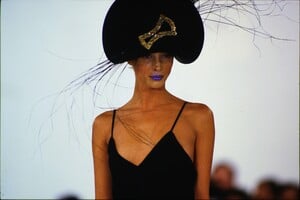 1858116516_PhilipTreacySpring1994(33).thumb.jpg.b9e18c166a855e441ce87c51330bb7c9.jpg