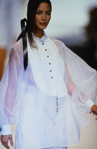 1863663057_DiorSpring1994(6).thumb.jpg.89837cdf130539cda8b2c41900ddb22d.jpg