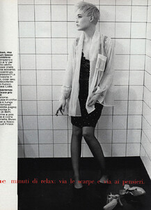 1988194112_95-GRAZIAIT12mar1989-m.WhitneyGussph.YoichiroSato.thumb.jpg.a842916562f2be333f262c82eb032e83.jpg