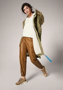 2100449.7854_front.webp
