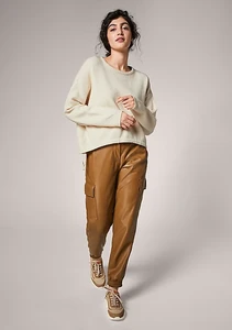 2107359.8050_outfit.webp