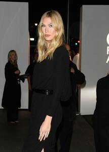       klo111121BZNimage123.jpg