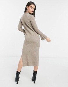 21629149-2.thumb.jpeg.f87e671fd556a3d809bb80243d9b1903.jpeg