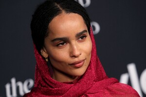       zoe161121BZNimage102.jpg