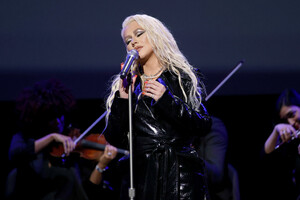 Christina+Aguilera+MasterClass+First+Look+2AAqrSOfjqTx.jpg