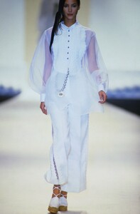 27195842_DiorSpring1994(7).thumb.jpg.64c77c22baffa5cf29b15bf348639d5b.jpg
