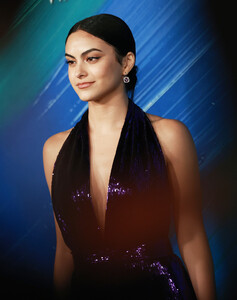 Camila+Mendes+amfAR+Gala+Los+Angeles+2021+sI3kOPYqBMrx.jpeg