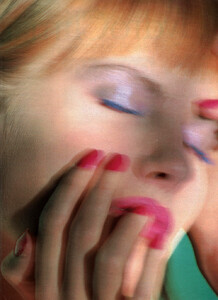 30-MADAMEFIGAROFR15feb86-m.Unk-ph.GeorgeHoltz.thumb.jpg.f112566b822bc6270ff4374dc0a4195c.jpg