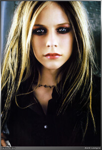 35488Avril_Lavigne041.jpg