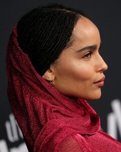       zoe161121BZNimage104.jpg