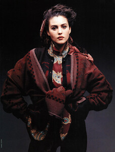 40-ELLEITdec88-m.NatalyCoualyDonnaPeeleMonicaBellucci-ph.OlivieroToscani.thumb.jpg.085fc8e516814d4d01b89242d3816a27.jpg