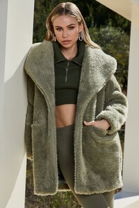 4704_6_sage-teddy-oversized-collar-coat.jpg