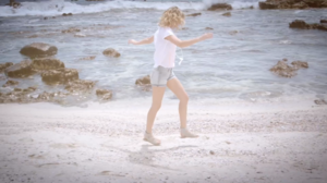 Lindex Holiday Everyday - Beach Escape-00.00.15.667.png