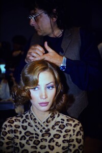575207136_backstage(10).thumb.jpg.ad8e6afb8a140a987d156b787e82a8c8.jpg