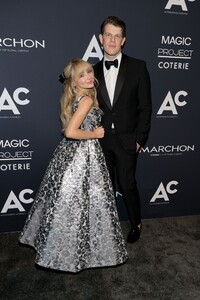 Sabrina+Carpenter+2021+ACE+Awards+H-c12-FnU_Qx.jpeg
