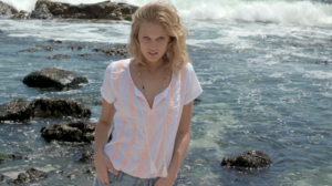 Lindex Holiday Everyday - Beach Escape-00.00.19.128.png