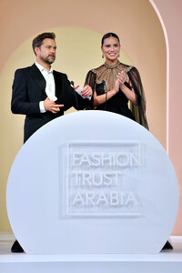 Adriana+Lima+2021+Fashion+Trust+Arabia+Prizes+bM-rGH8ZO1Fx.jpg