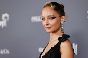 Nicole+Richie+Baby2Baby+10+Year+Gala+Presented+PHjGHzn22PFx.jpg