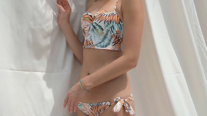 Lindex Holiday Everyday - Beach Escape-00.00.15.011.png