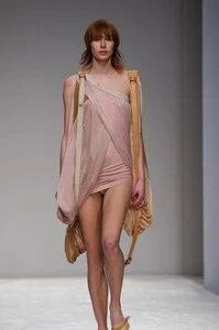 Jana f03centralStMartin-03b.jpg