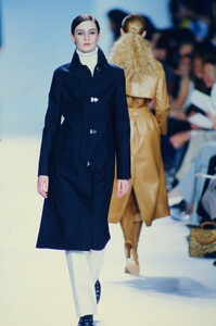 898354064_celine-fall-1999(4).thumb.jpg.b19f0b978d0565e761742f6d215f8354.jpg