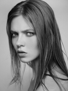 Katya Ledneva large-1519508830-f741c0d5688ebb726cff365dd73b2923.jpg