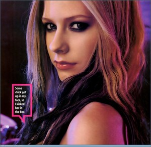 93547_Avril_Lavigne045.jpg